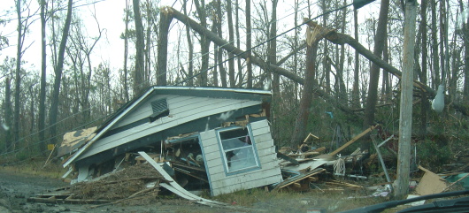 Aftermath of Hurricane Katrina - Lakeshore Road, Lakeshore 