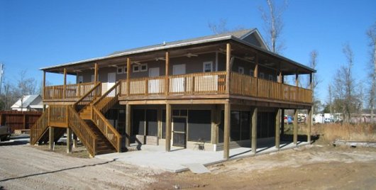 The Lakeshore Bunk House